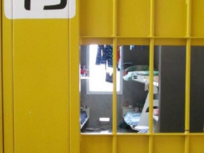 Lavan ropa en orinales y otras precarias condiciones en nueva cárcel en  Ipiales