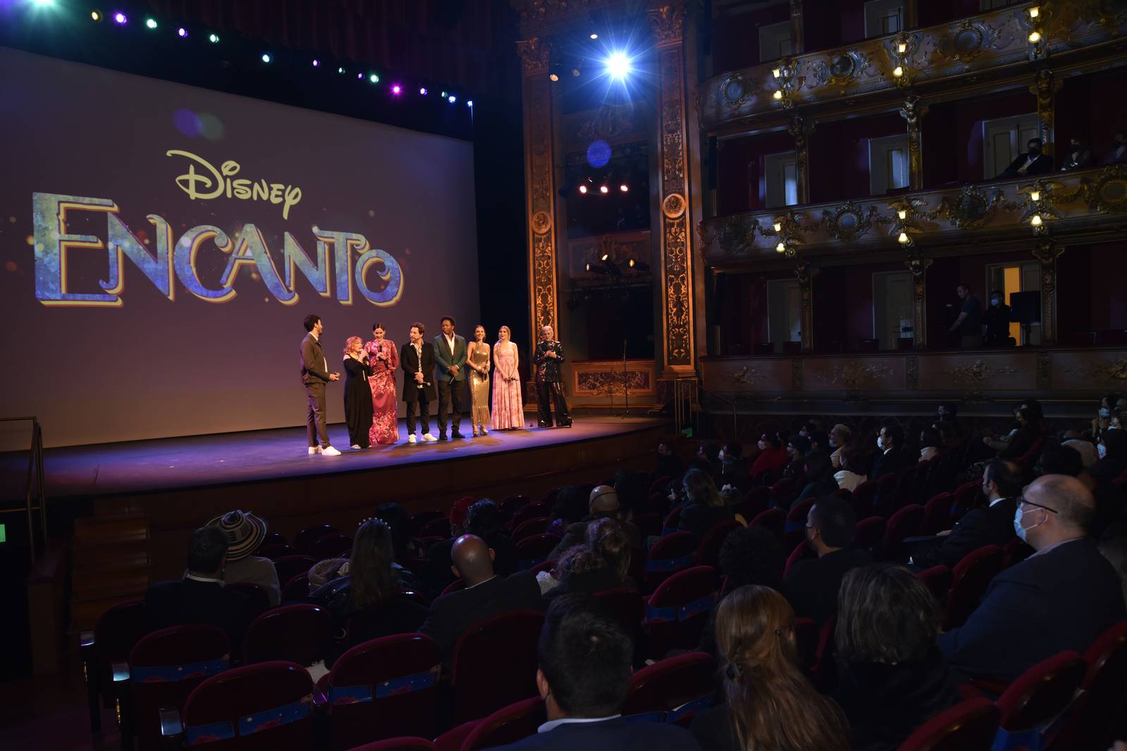 Encanto, de Disney, atrapa a los espectadores de EE.UU. y Canadá