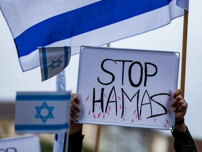 Ciudadanos piden cese al fuego por parte de Israel y Hamás. Foto: Getyy Images.