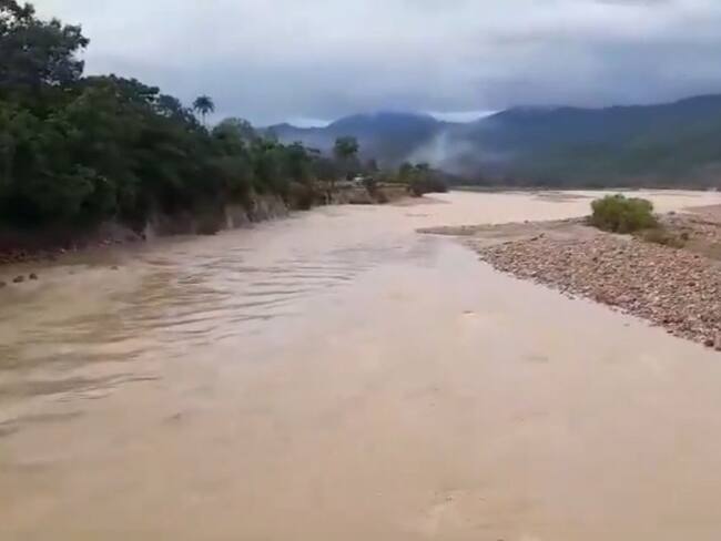 Llovió durante 9 horas en Cubará y hubo creciente súbita del río Cobaría. Foto | Captura de pantalla video de Calor Stereo