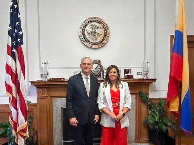 Merrick B. Garland, fiscal general de Estados Unidos y Luz Adriana Camargo, fiscal general de Colombia. Foto: Suministrada.