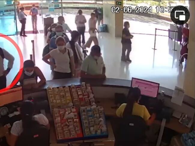 Robo en la clínica Medical Duarte de Cúcuta. Foto: Video cámara de seguridad de la clínica, publicado en sus redes sociales. (4)
