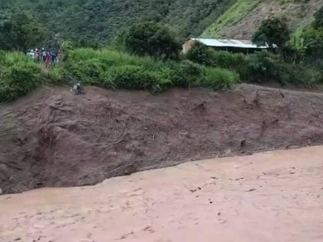 “Estamos atrapados, nos salvamos de milagro”: damnificada por avalancha en El Tarrita