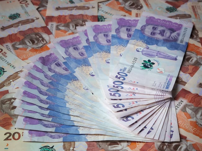 Para el mes de diciembre cerca de 2 millones de hogares en situación de pobreza recibirán una transferencia monetaria extraordinaria de $500.000 pesos.