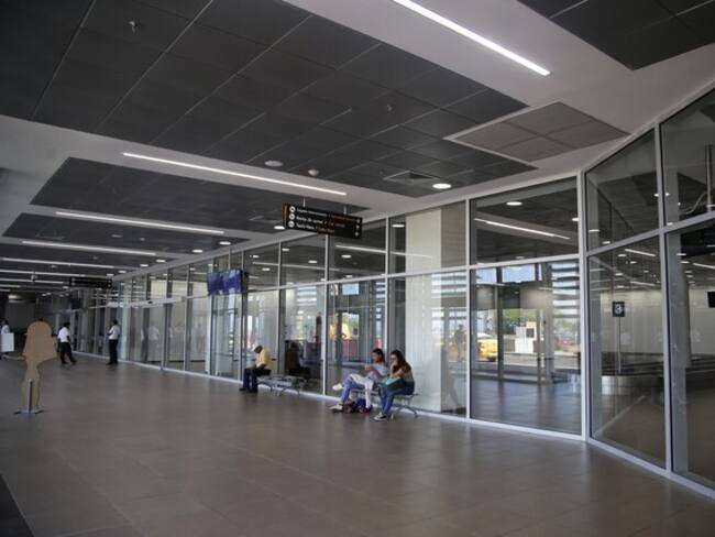 “Aires acondicionados apagados no hay en aeropuerto de Santa Marta”: Nelson Rodríguez