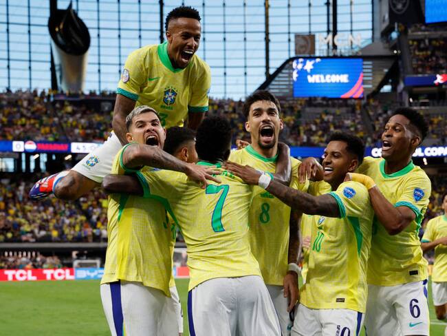 Brasil celebra su victoria ante Paraguay en la Copa América 2024. Foto: Kevork Djansezian/Getty Images